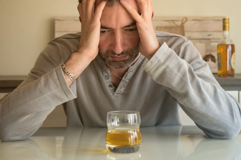 Мужчине плохо от алкоголя